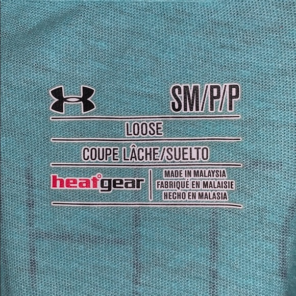 Under armour shirt - Picture 3 of 3